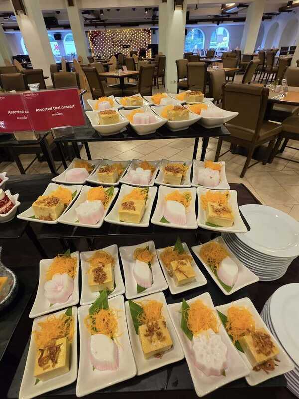 บุฟเฟต์ข้าวต้ม โรงแรม Mövenpick Suriwongse Hotel Chiang Mai จ.เชียงใหม่
