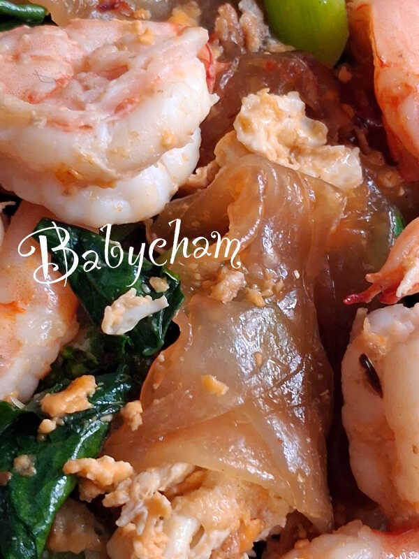 แผ่นแป้งเวียดนามผัดซีอิ๊ว เมนูเส้น ผัดซีอิ๊ว อาหารจานเดียว เมนูอาหารไทย