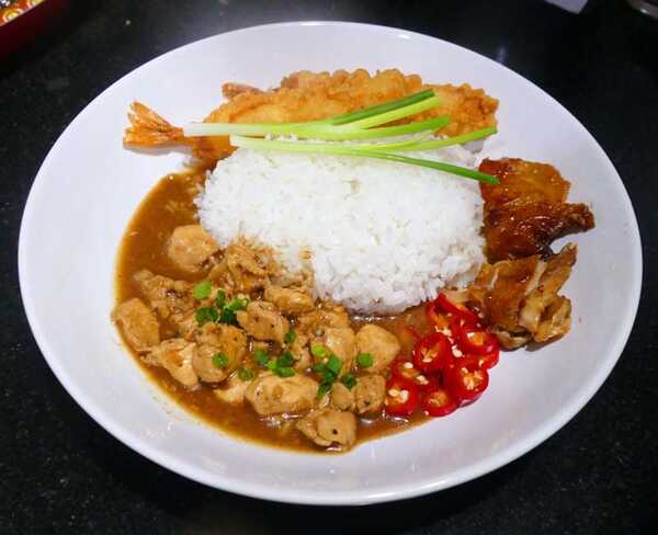 ข้าวหน้าไก่