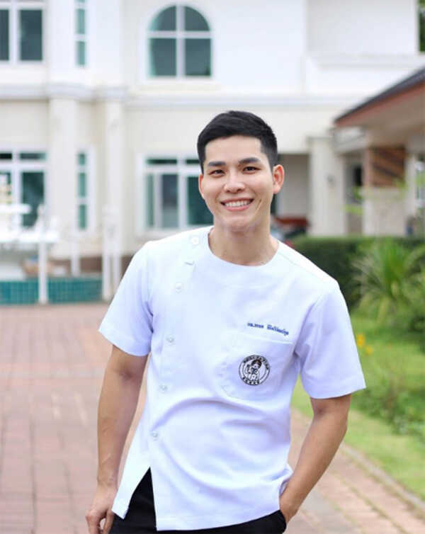 หมอเบิร์ด วรพล หมอหล่อ