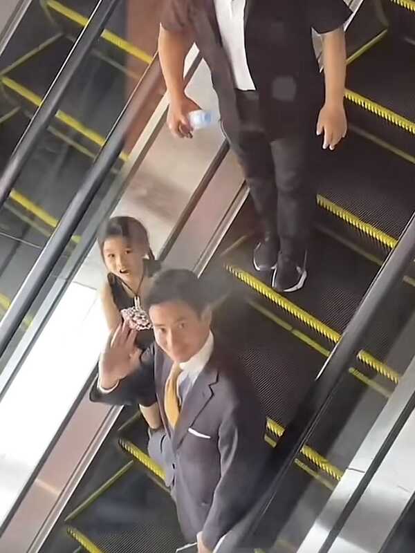 ทิม ต่าย