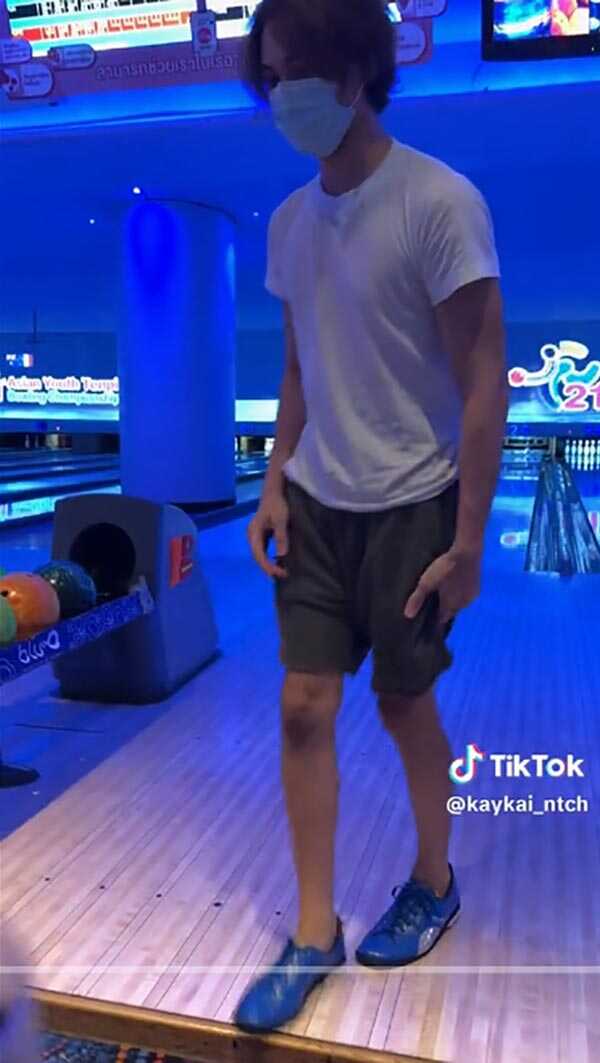 แน็ก ชาลี