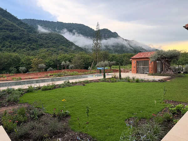 บ้านญาญ่า เขาใหญ่