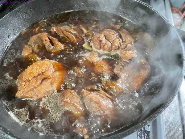 ขาหมูต้มเค็ม