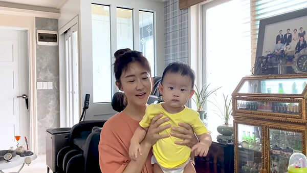 อ้วน รังสิต เปิดบ้านครอบครัว มะม่วง