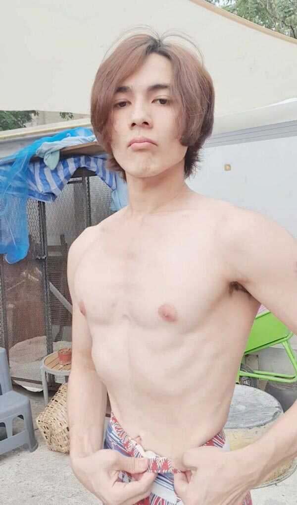 แน็ก ชาลี