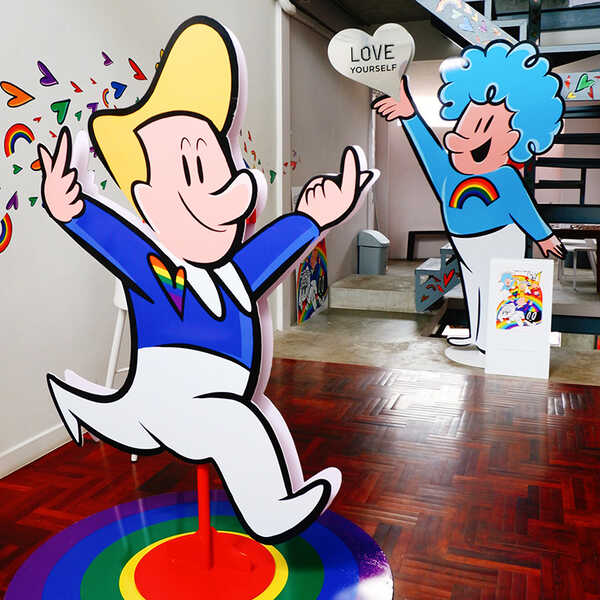 จุดถ่ายรูป Pride Month