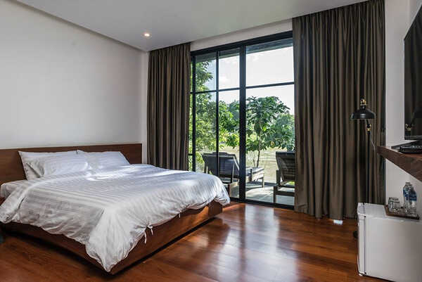 ที่พักริมน้ำ