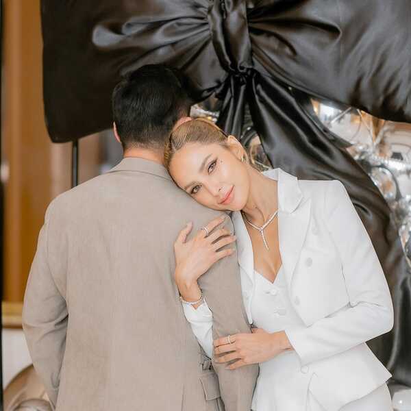  อุ้ม ลักขณา 