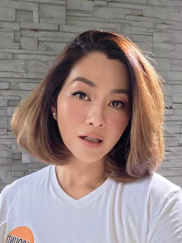 สู่ขวัญ บูลกุล อายุ 52 แล้ว