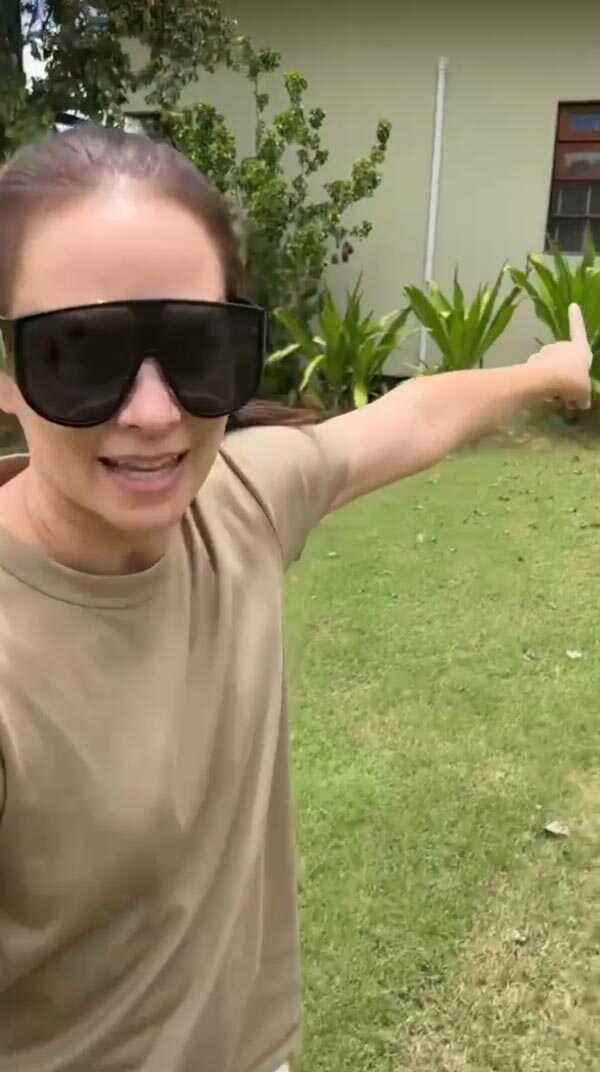 แอน ภูริ ขายบ้าน