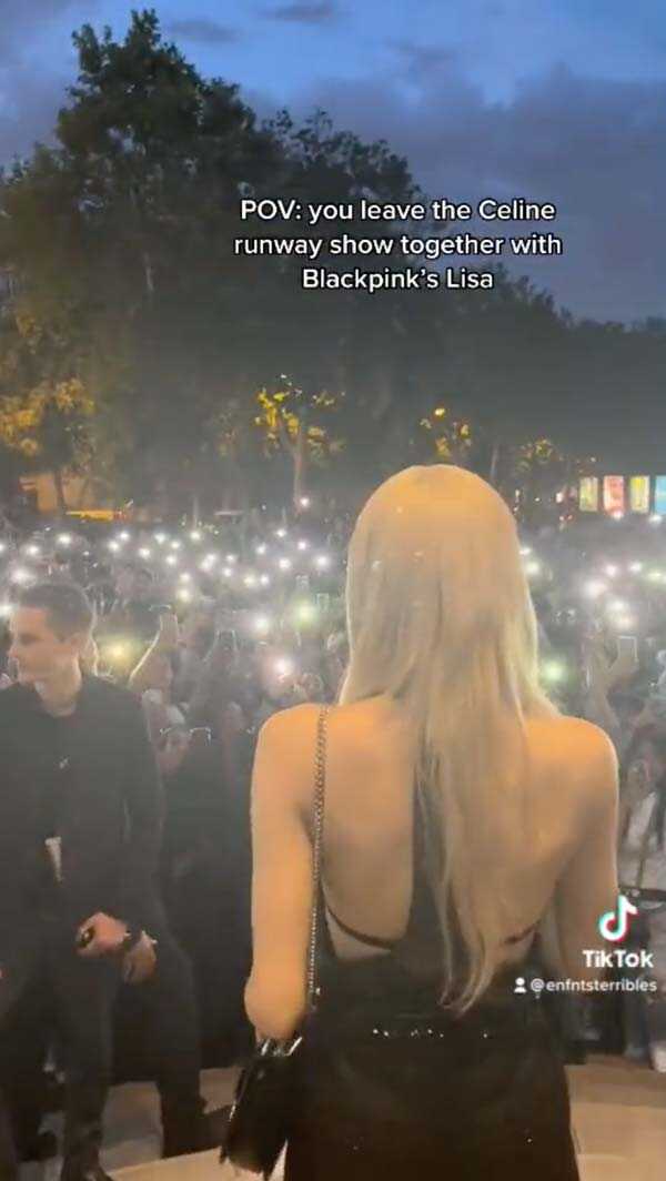 ลิซ่า BLACKPINK