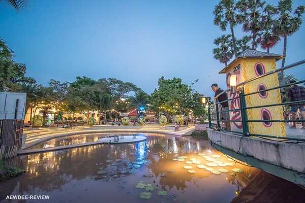 ตลาดต้นตาล ขอนแก่น