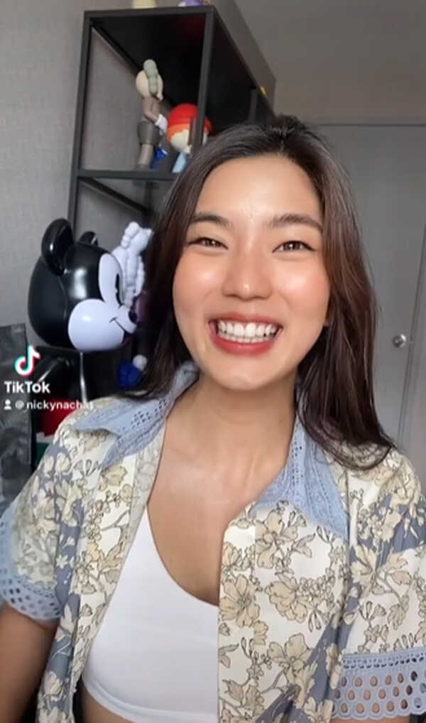 ก้อย อรัชพร