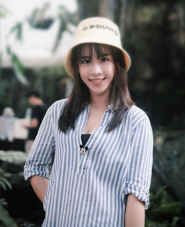 แตงกวา จิราพร