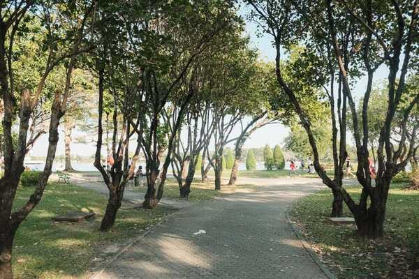 สวนหลวง ร.9