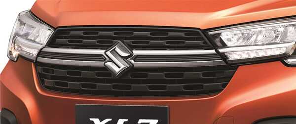 Suzuki XL7