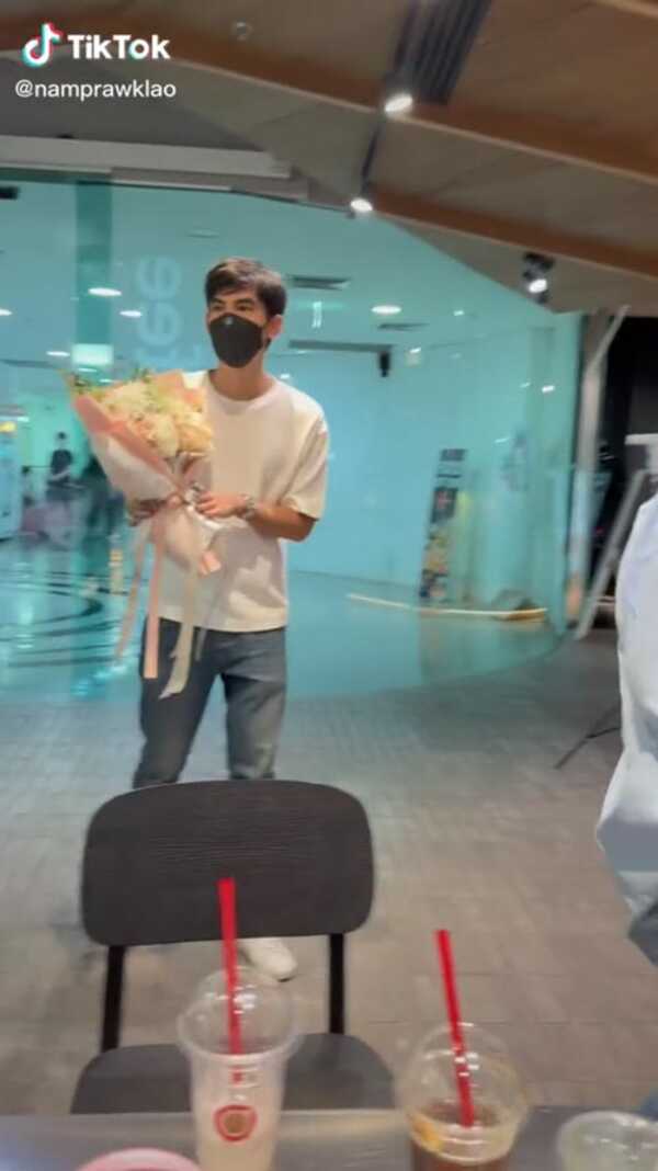 เต๋อ ใหม่