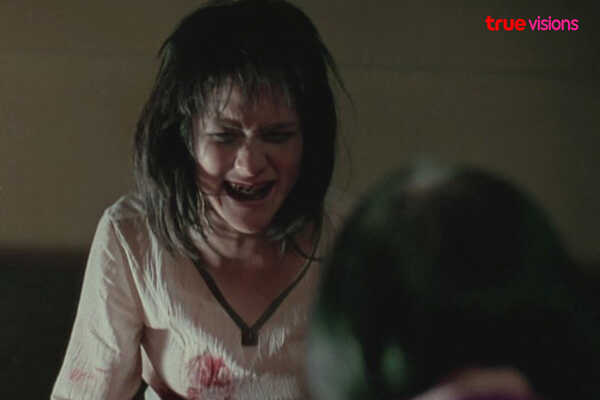 นางเอกผี หนังไทย หนัง บุปผาราตรี พลอย เฌอมาลย์ รับบท บุปผา