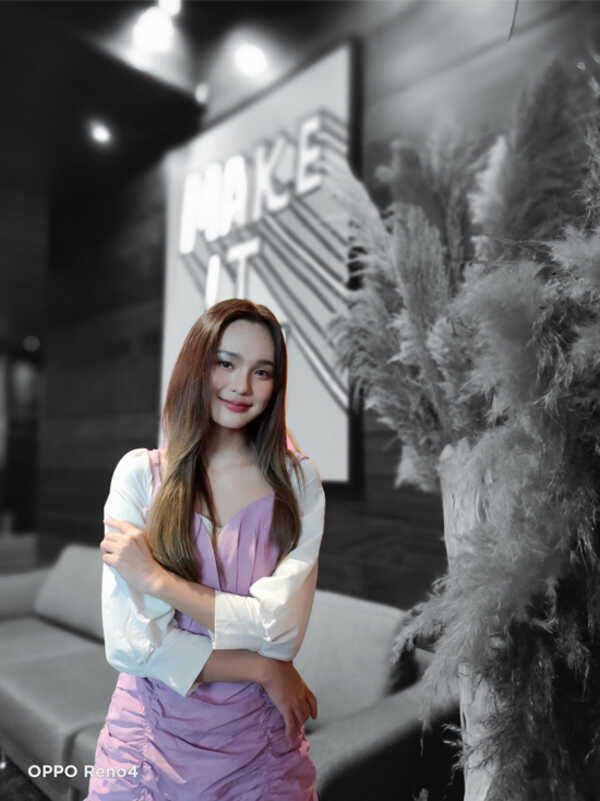 OPPO Reno4