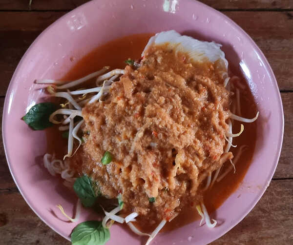 ขนมจีนน้ำยากะทิ