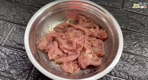 หมูทอด