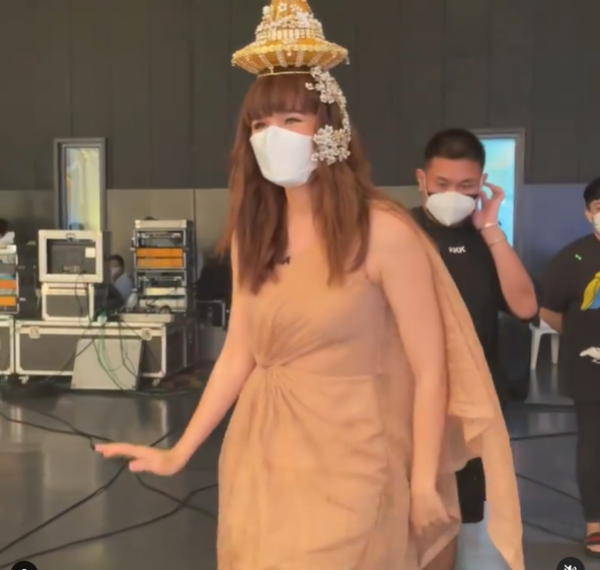 ชมพู่ อารยา 