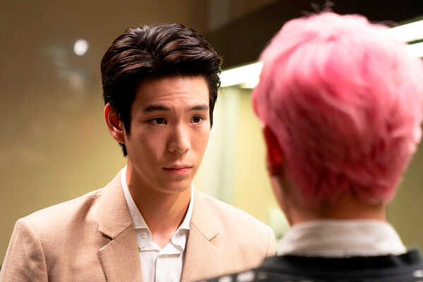 ตุ๊ดซี่ส์ แอนด์ เดอะเฟค
