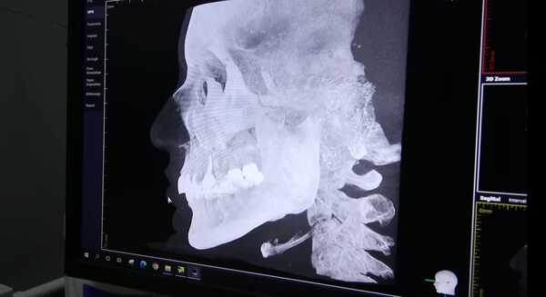 ใหม่ ดาวิกา