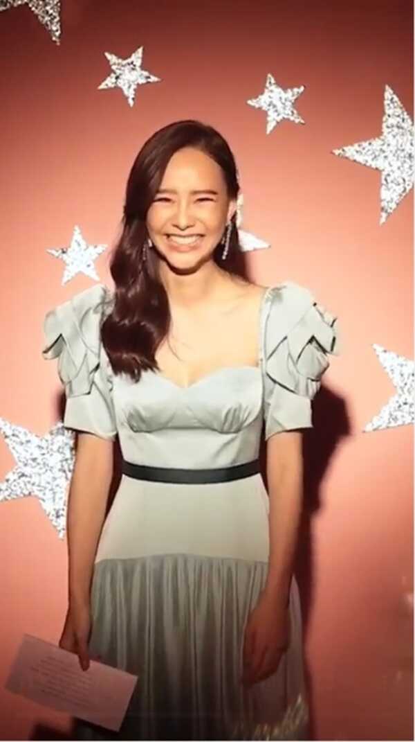 เพื่อนเจ้าสาว มิว นิษฐา