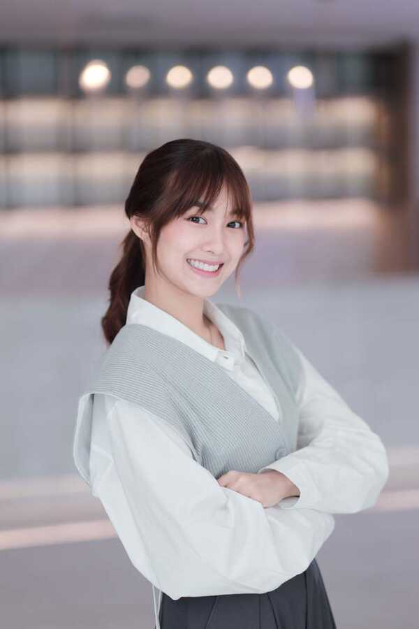 ก็รักมันปักใจ นักแสดง