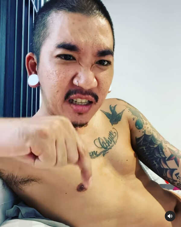 แจ๊ส ชวนชื่น