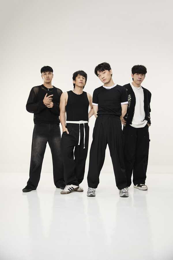 นั่งเล 5 line up