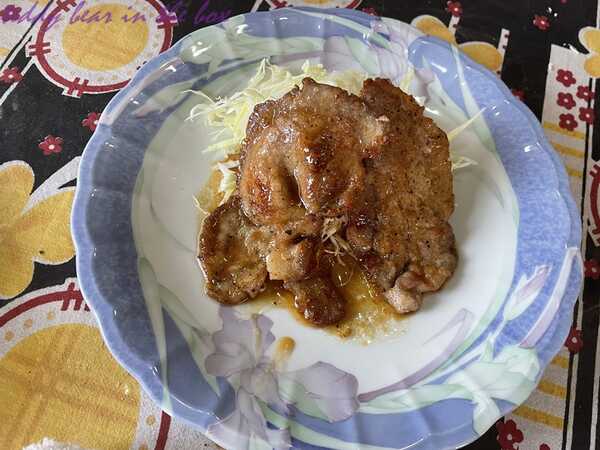 หมูผัดซอส