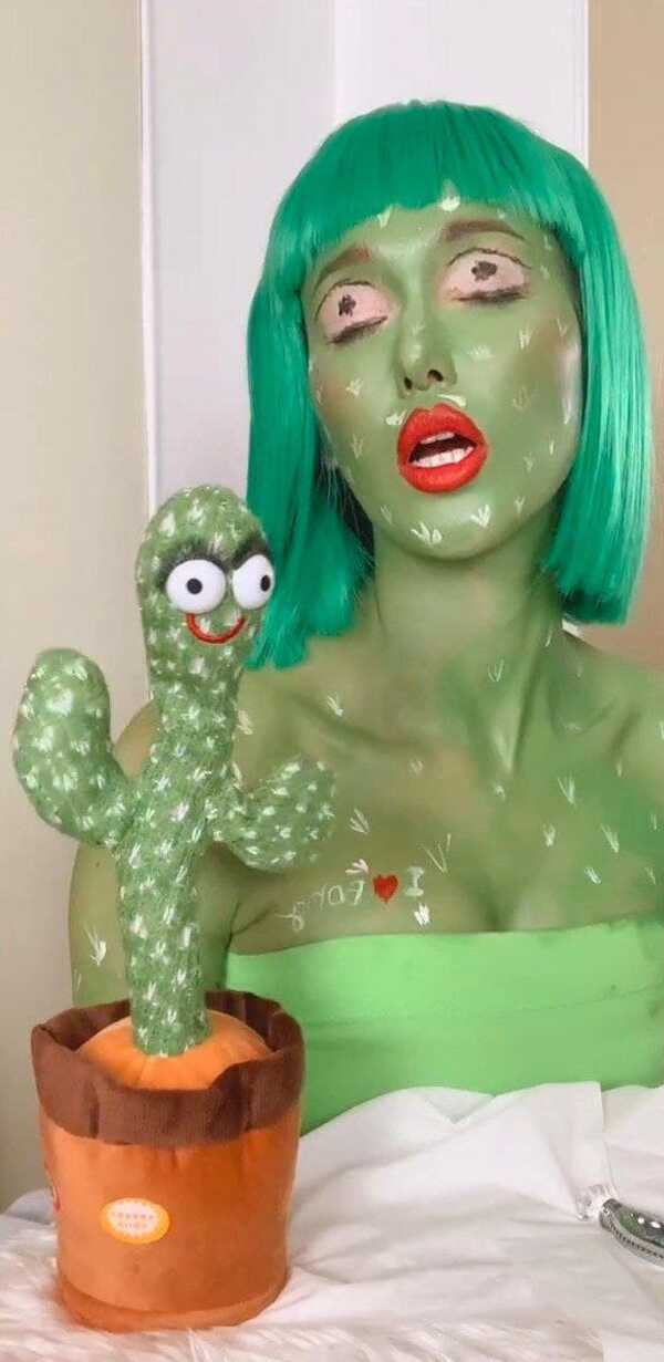  แจ็คกี้ ชาเคอลีน