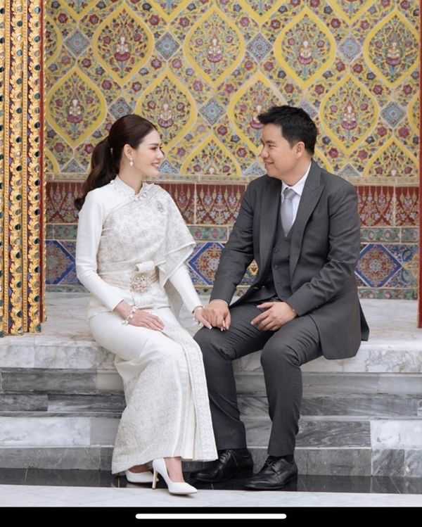 เดียร์ ปริษา