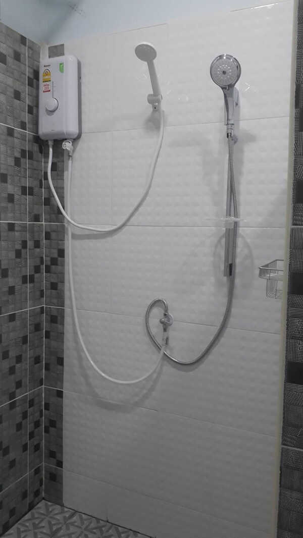 สร้างบ้านชั้นเดียว 2 ห้องนอน 1 ห้องน้ำ