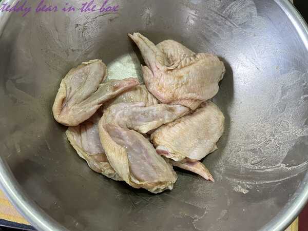 ปีกไก่ทอด