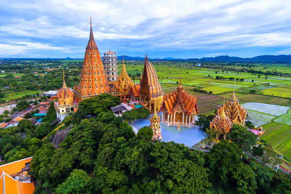 เที่ยววันหยุด