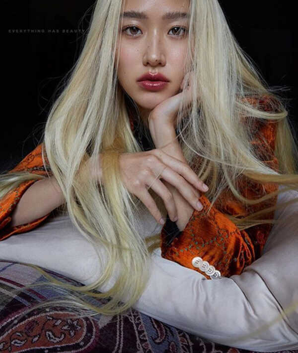 แก้ว จริญญา