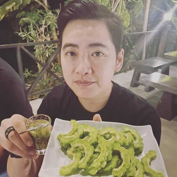 แว่น สิริรัตน์