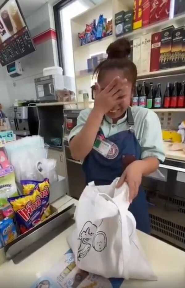 น้องออเกรซ ลูก เปิ้ล นาคร