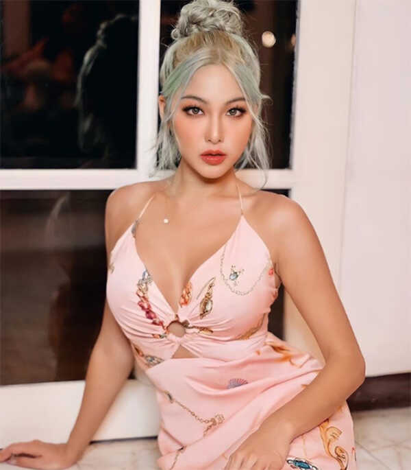 หวาย ปัญธิษา