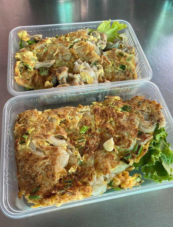 ก๋วยเตี๋ยวคั่วไก่