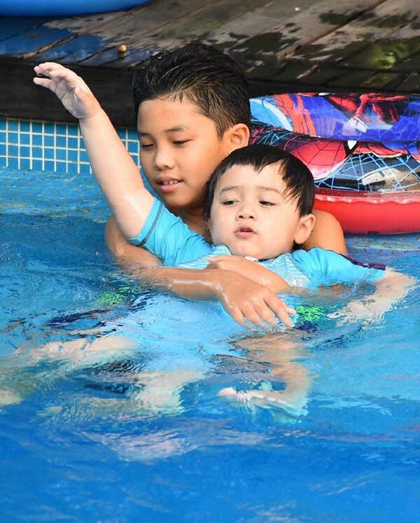 น้องคุน น้องจุน ลูกชาย เคน ธีรเดช หน่อย บุษกร