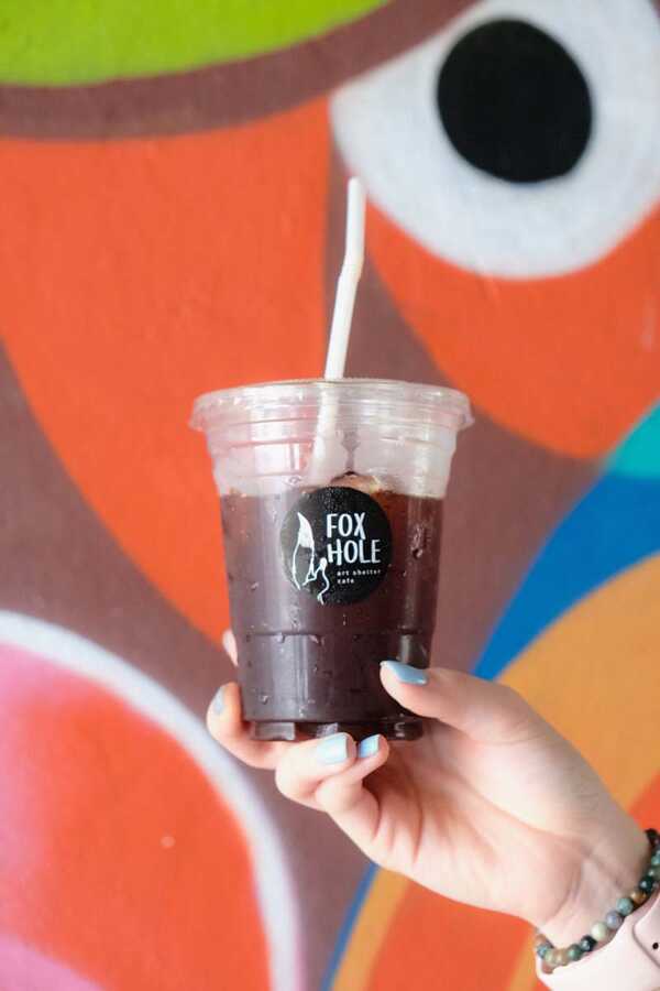 Foxhole BKK คาเฟ่ใกล้ศาลเจ้าพ่อเสือ