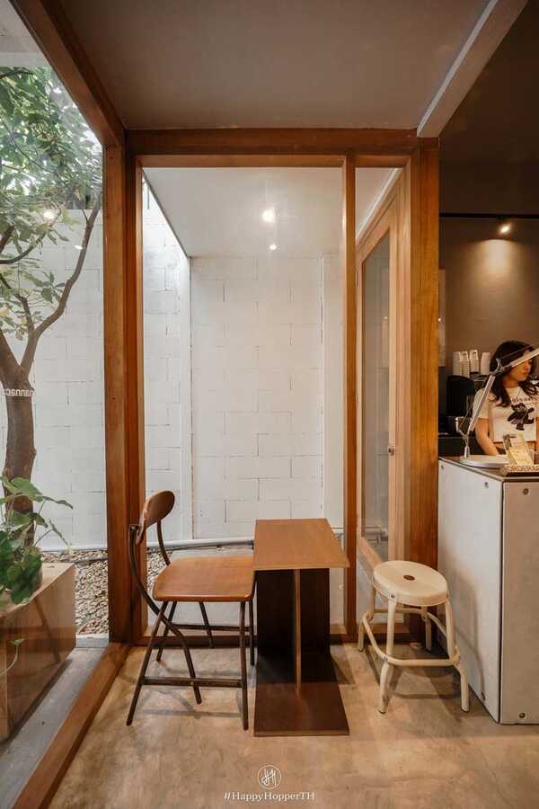 Mannacafe.space คาเฟ่ดอนเมือง