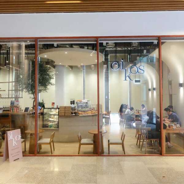 OIKOS - Brunch & Bar