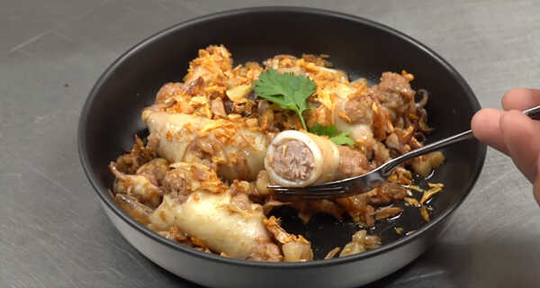 ปลาหมึกยัดไส้หมูสับ