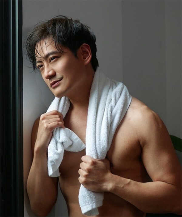 หมอโอ๊ค สมิทธิ์